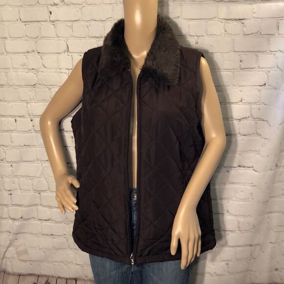 Carolyn Taylor Quilted Puffer Vest Faux Fu… - Picture 4 of 8